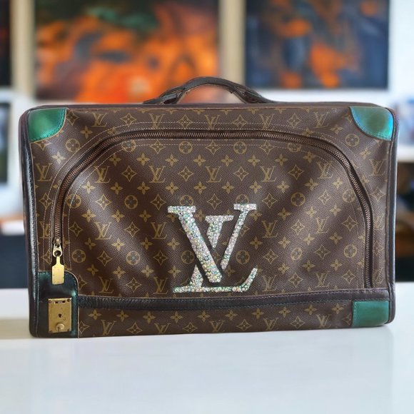 Louis Vuitton Vintage Louis Vuitton Poche Escapade Monogram Canvas